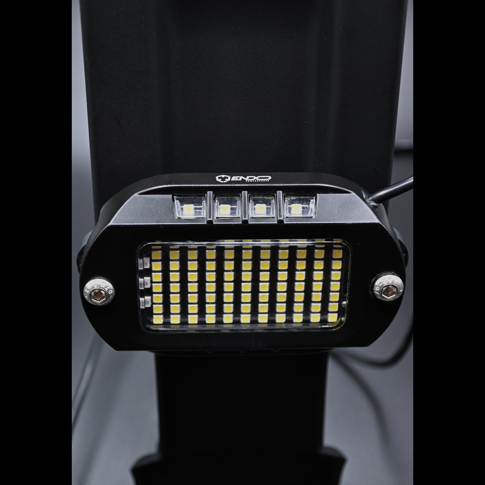 Endo 104 LED Rock Light (Pre-Order)