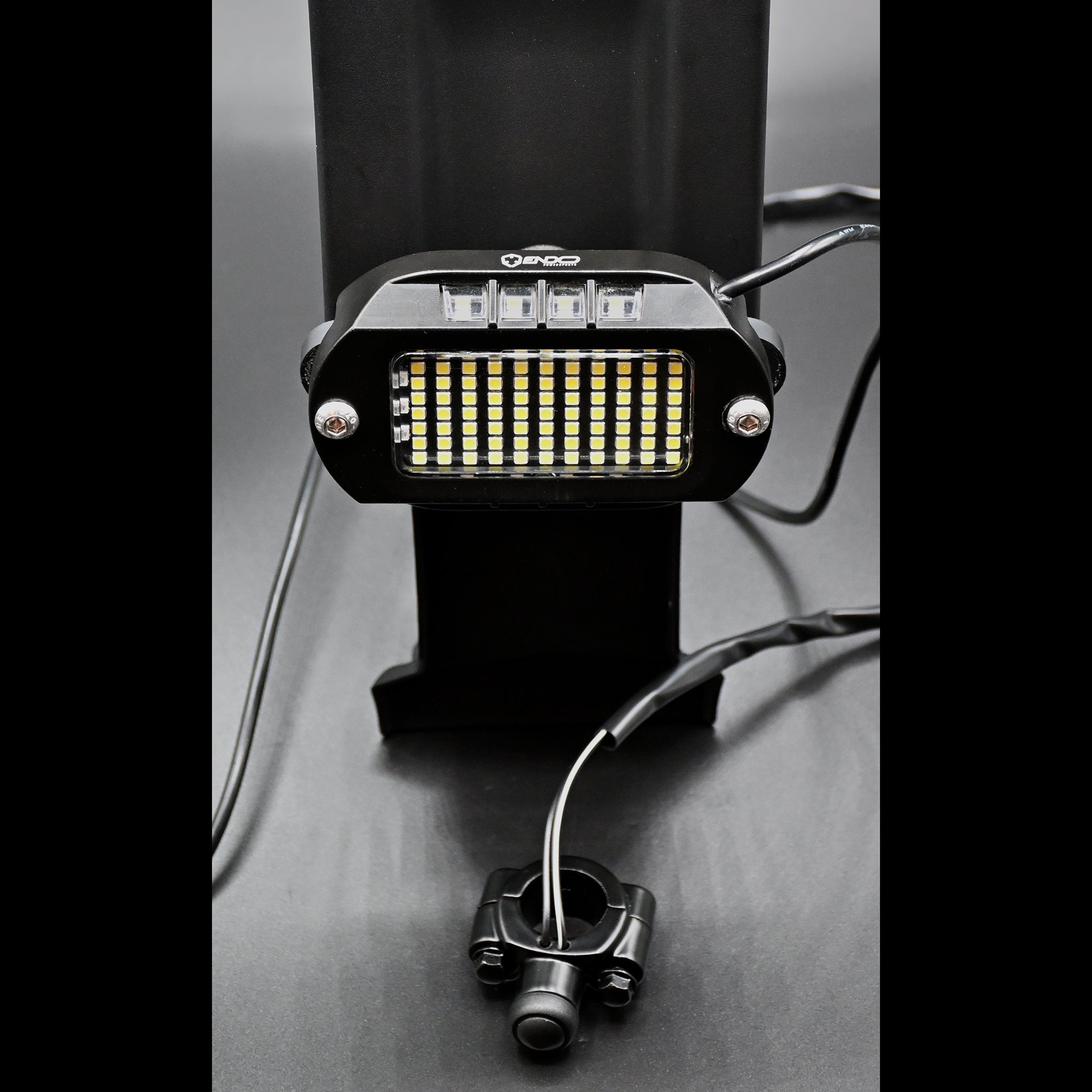 Endo 104 LED Rock Light (Pre-Order)
