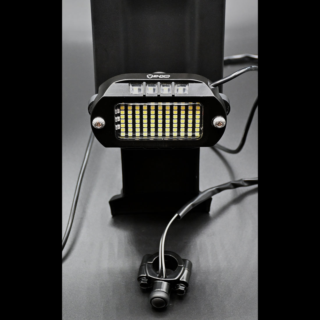 Endo 104 LED Rock Light (Pre-Order)